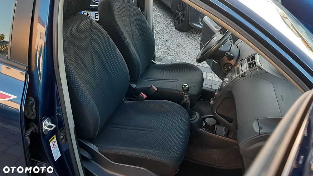 Toyota Yaris 1.33 Active - 17