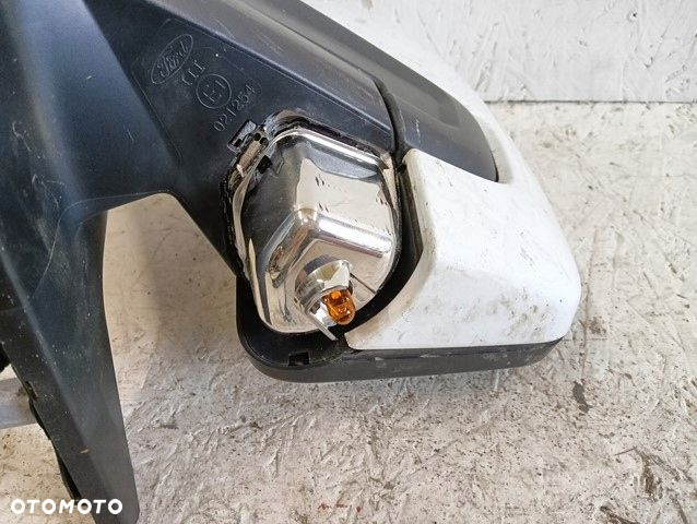LUSTERKO LEWE FORD TRANSIT CUSTOM 8PIN 13- - 4
