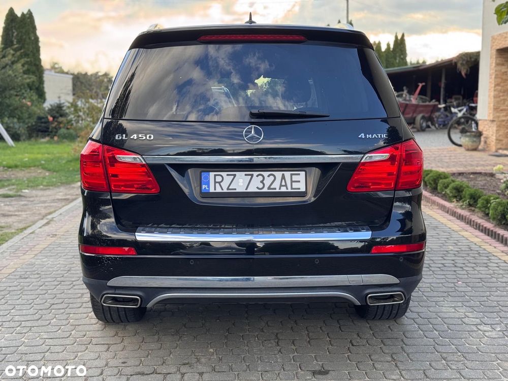 Mercedes-Benz GL - 6