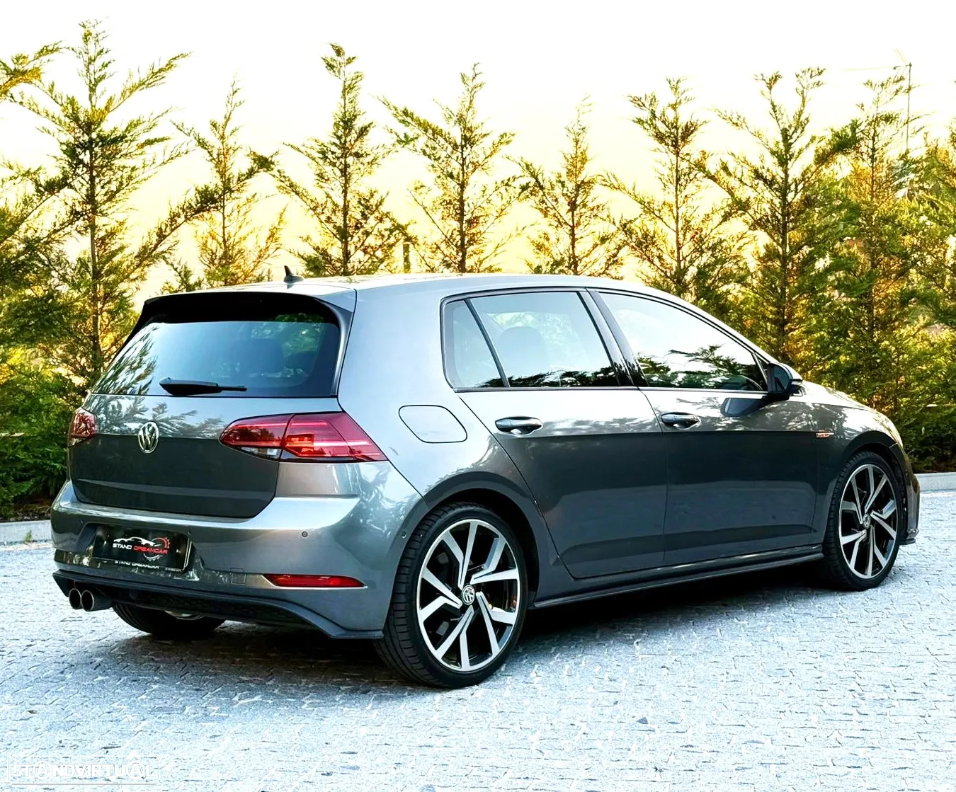 VW Golf 2.0 TDI GTD DSG - 9