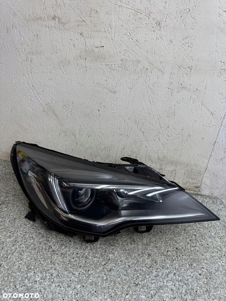 lampa prawy przód opel astra k 2015-2019 39158008 - 1