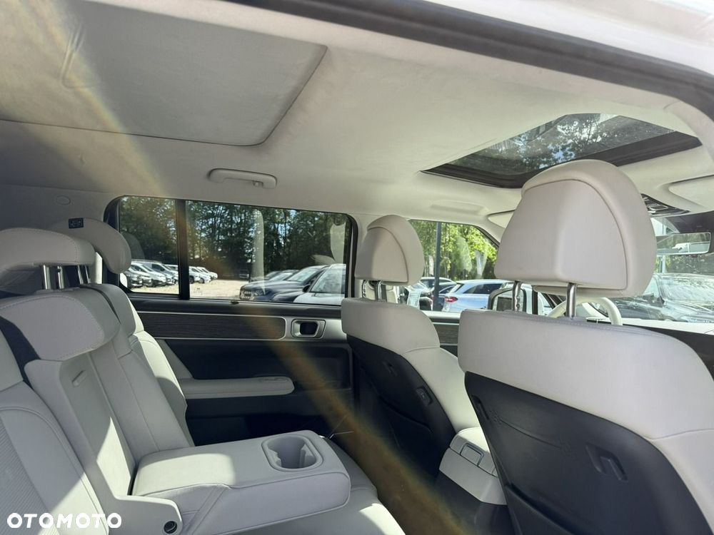 Hyundai Santa Fe - 16