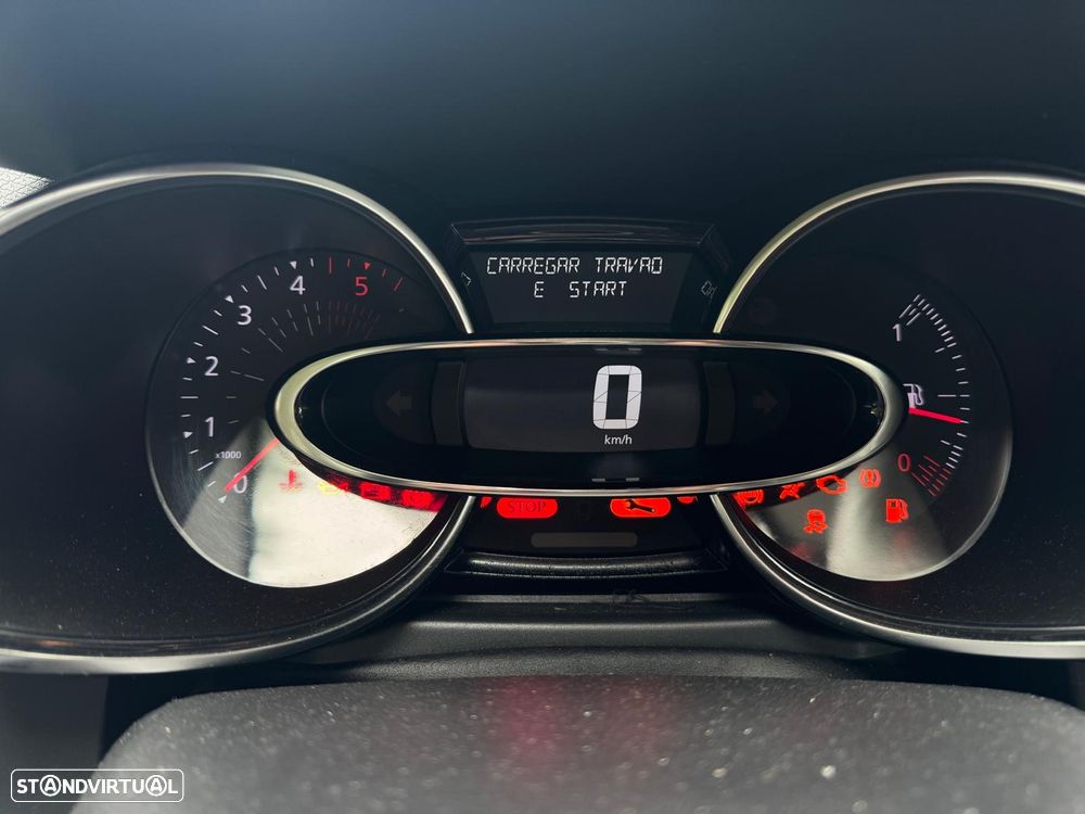 Renault Clio Sport Tourer 1.5 dCi Limited - 22