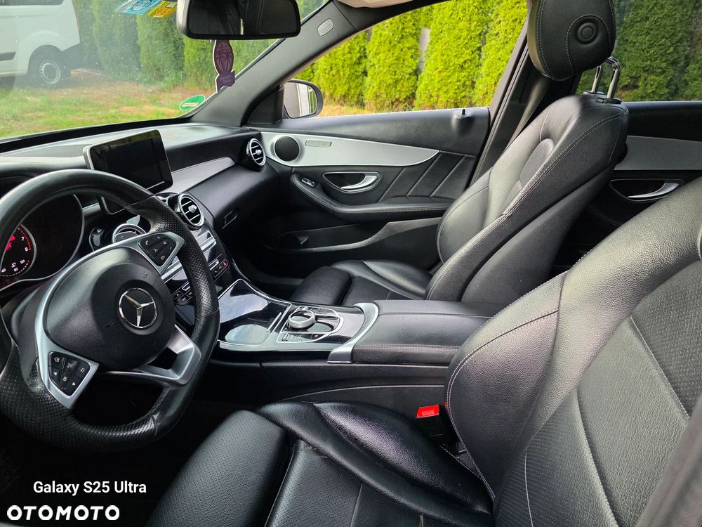 Mercedes-Benz Klasa C 180 9G-TRONIC AMG Line - 11