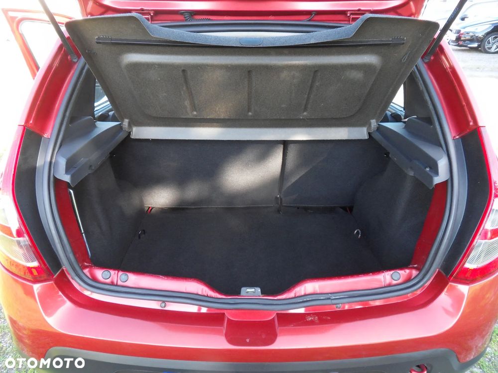 Dacia Sandero Stepway dCi 90 Prestige - 9