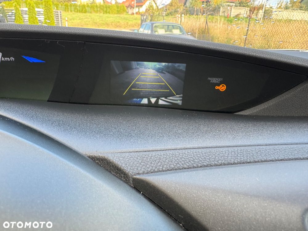 Honda Civic 1.8 Executive - 19