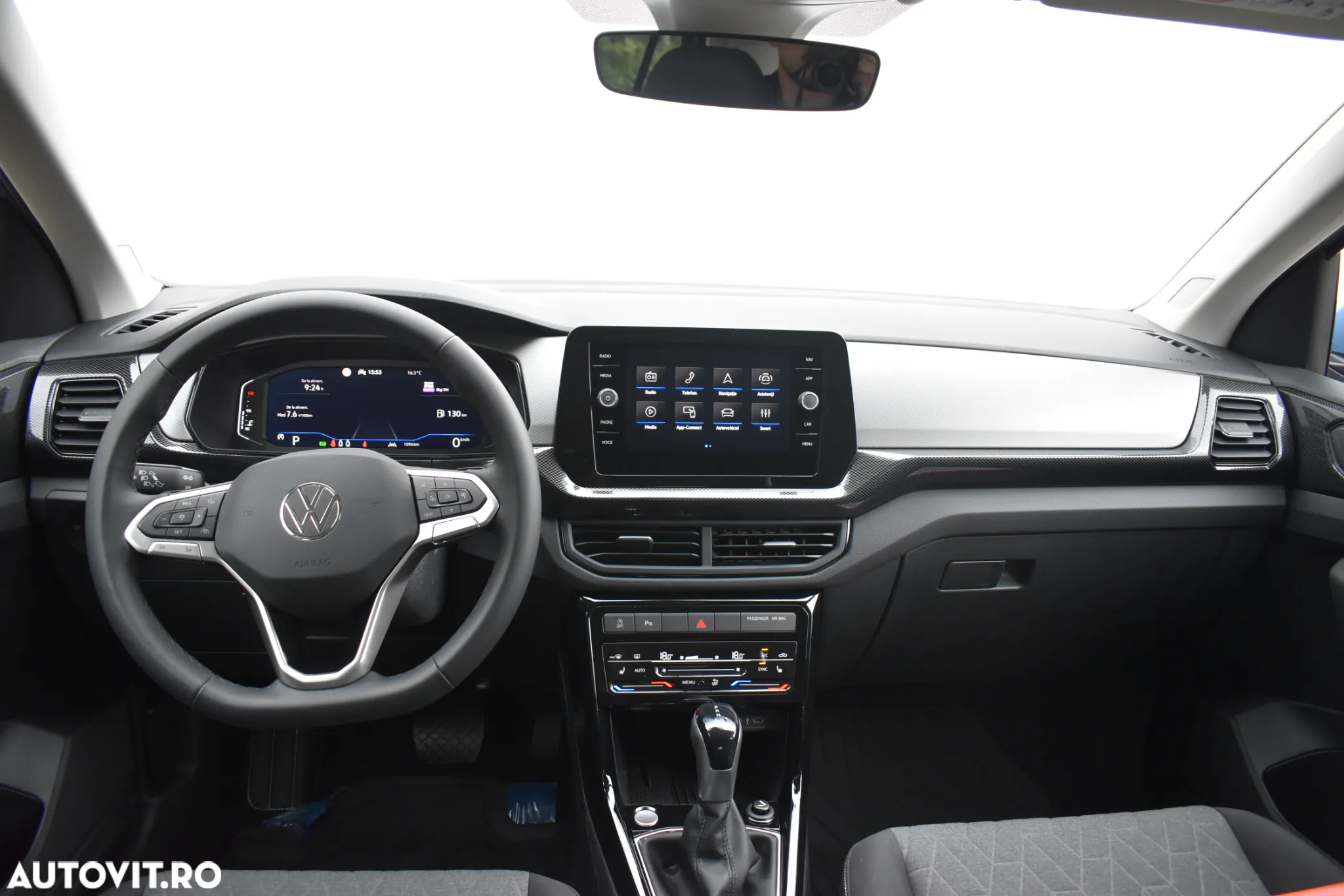 Volkswagen T-Cross 1.0 TSI DSG Advanced - 27