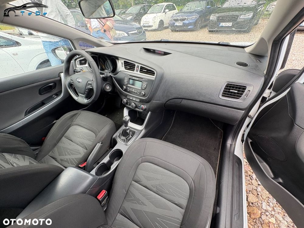 Kia Ceed 1.4 Business Line - 18