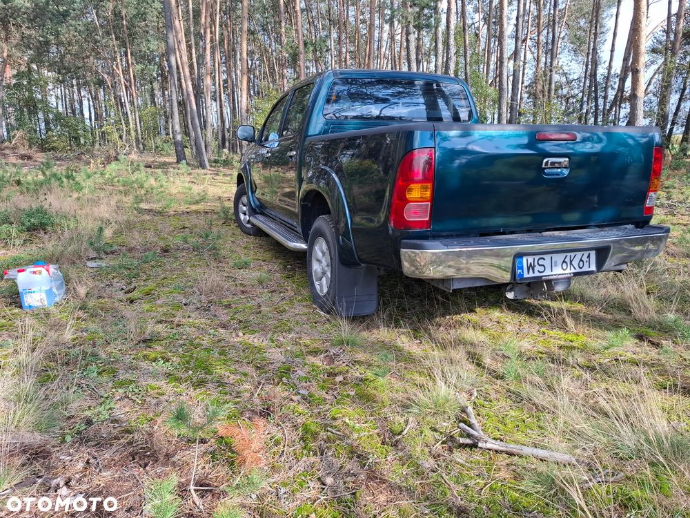 Toyota Hilux - 2