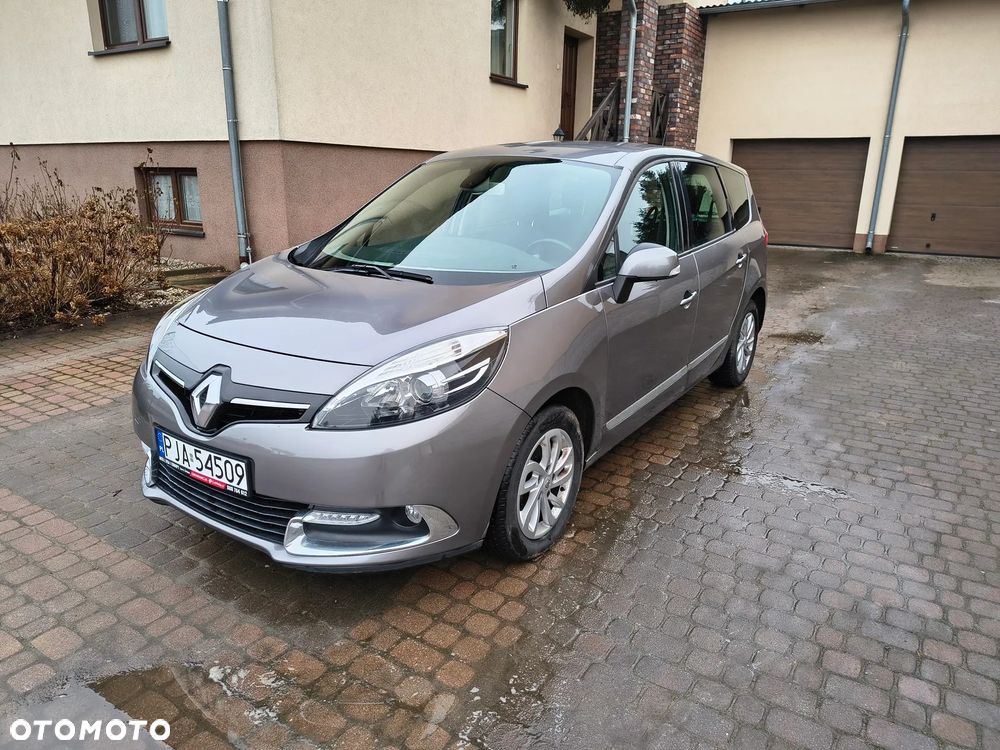 Renault Grand Scenic - 1