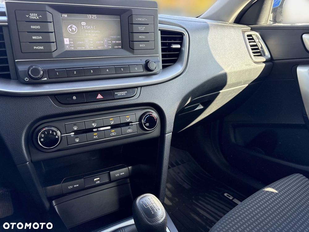 Kia Ceed - 20