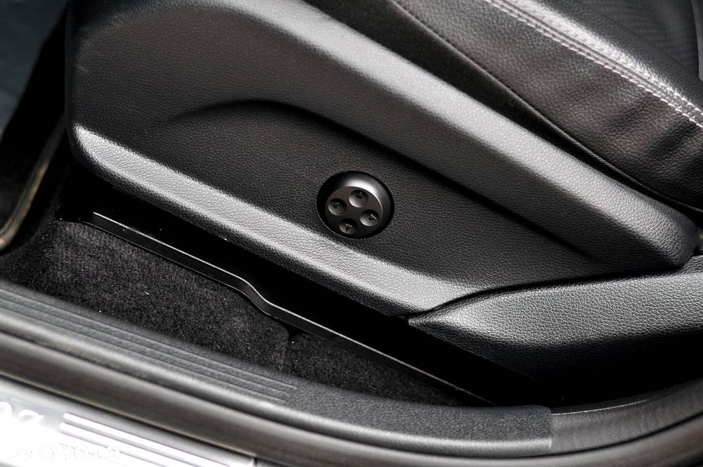 Mercedes-Benz GLC 350 e 4Matic 7G-TRONIC Exclusive - 16