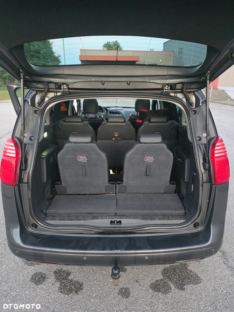 Peugeot 5008 1.6 THP Active 7os - 10