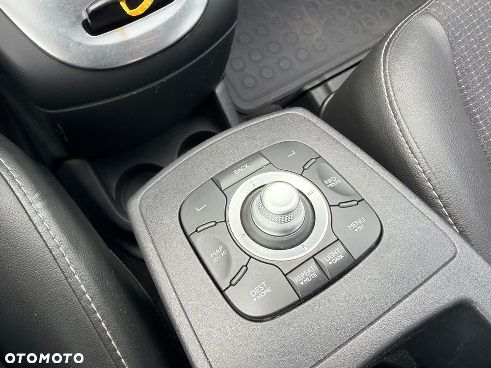 Renault Scenic Energy dCi 130 S&S Bose Edition - 20