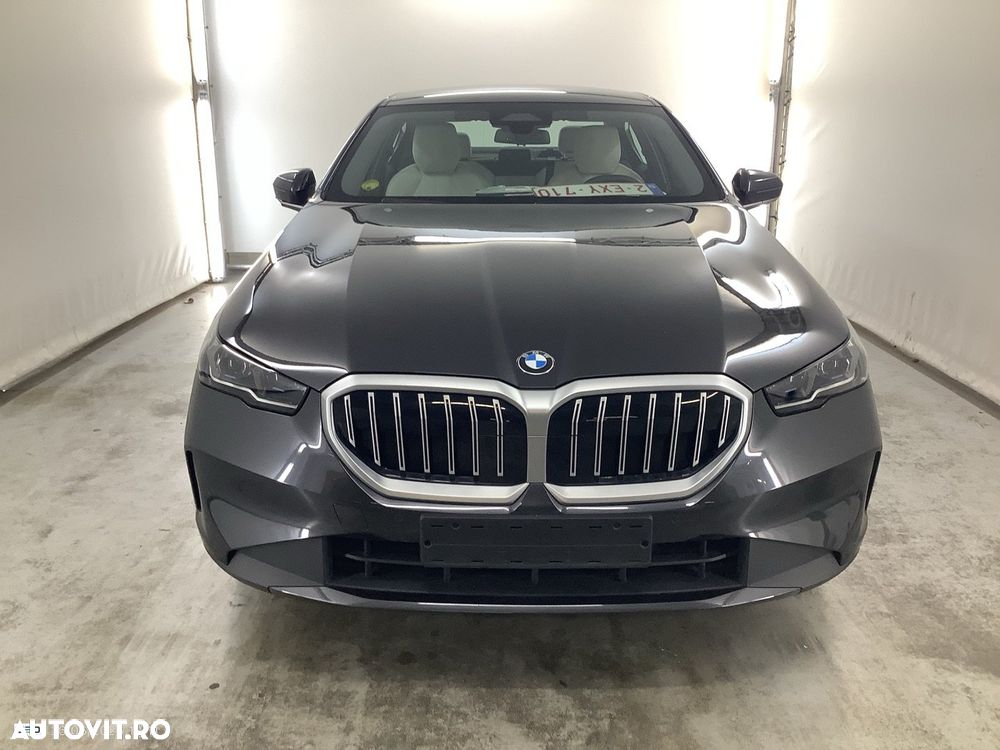 BMW Seria 5 520d AT MHEV - 8