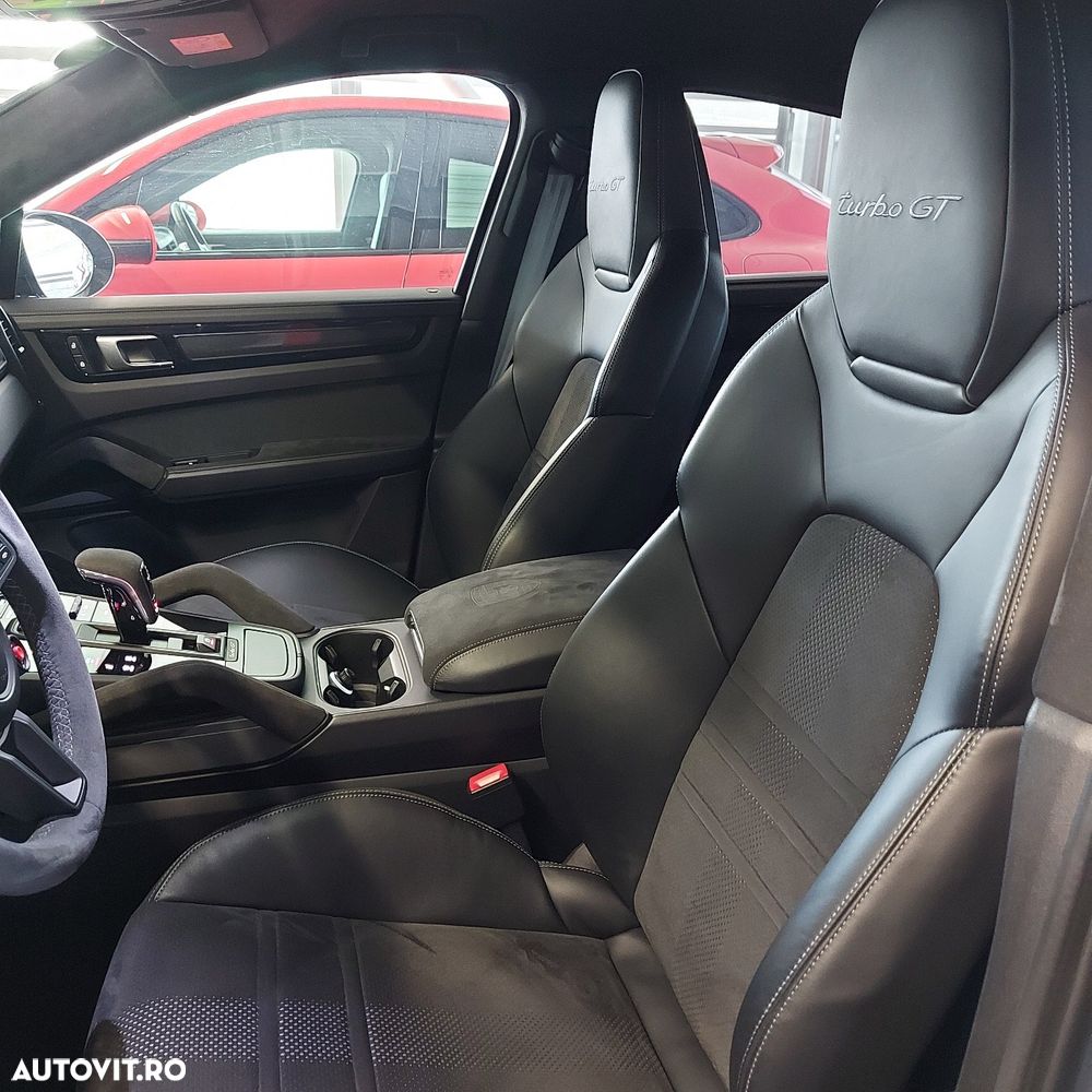 Porsche Cayenne Coupe - 4