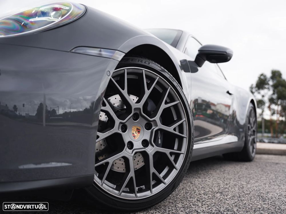 Porsche 911 (992) Carrera - 29