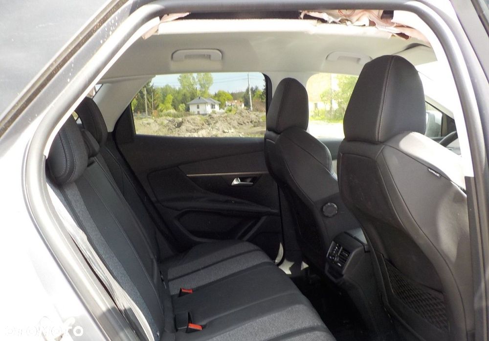 Peugeot 3008 - 22