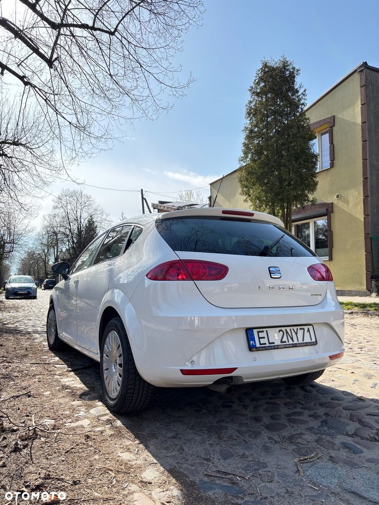 Seat Leon 1.6 TDI Style - 4