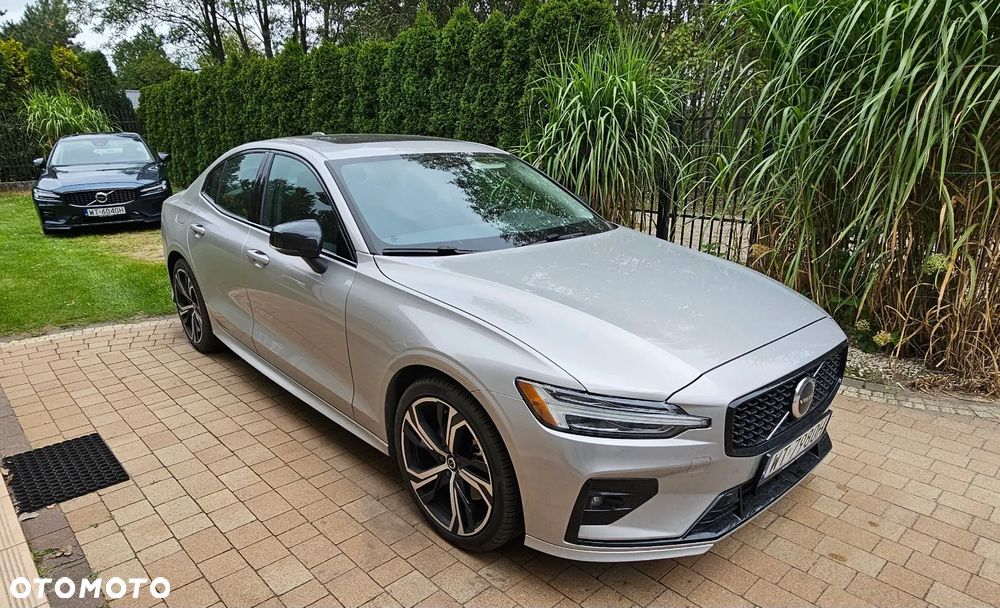 Volvo S60 B5 B AWD Ultimate Dark - 2