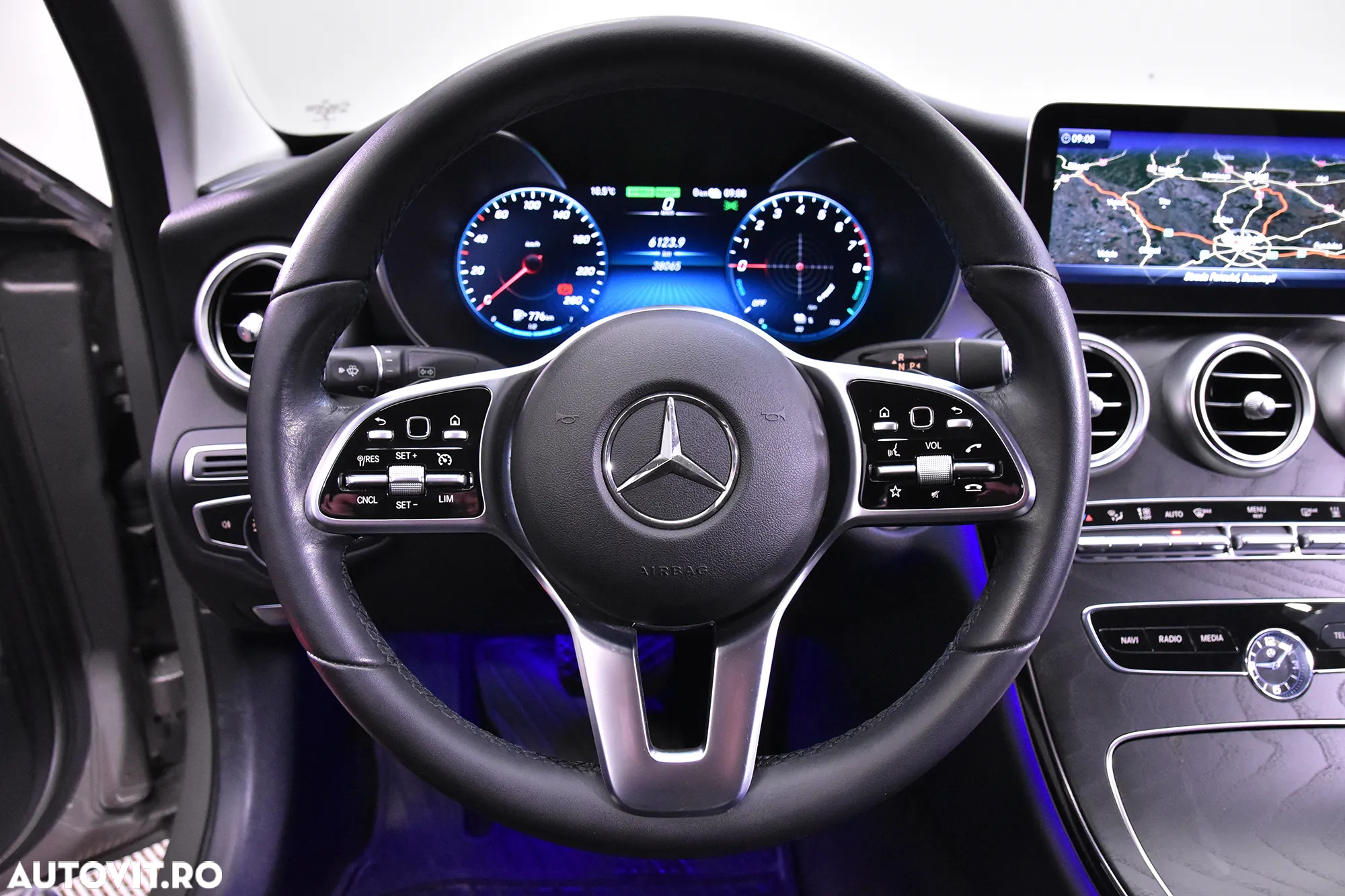 Mercedes-Benz C 300 e 4MATIC Aut. - 16