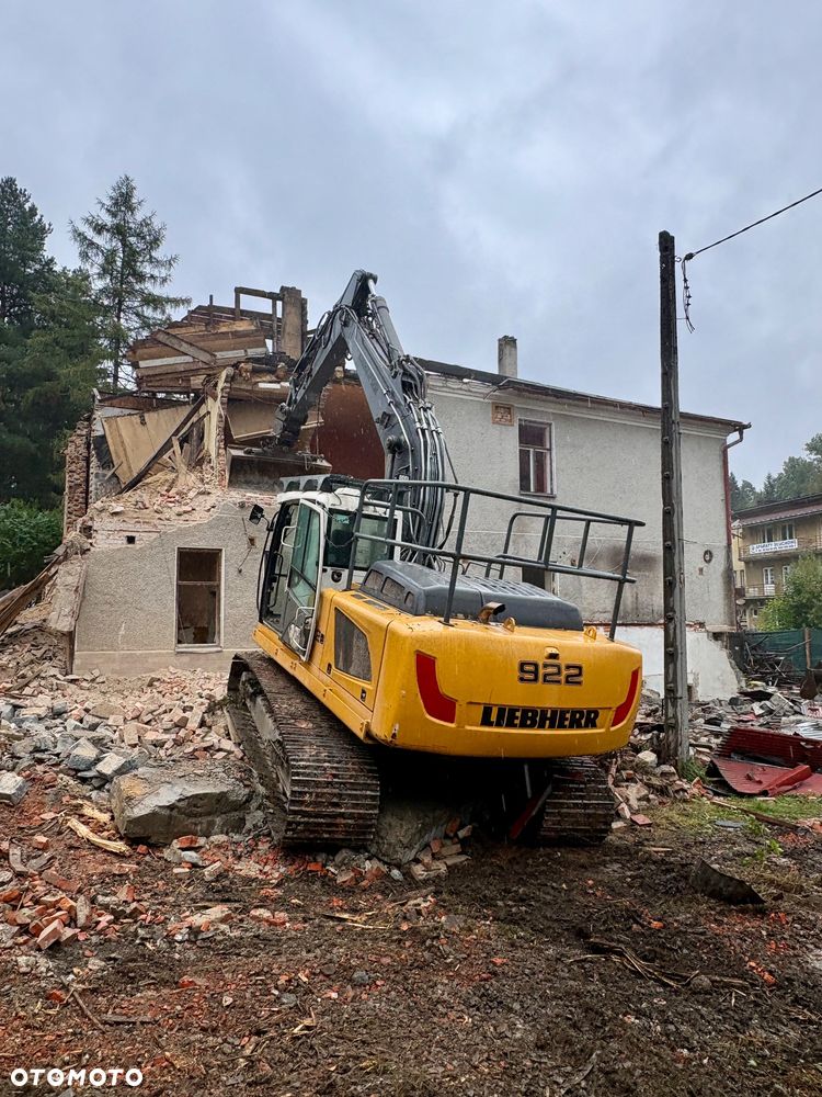 Liebherr 922 LC