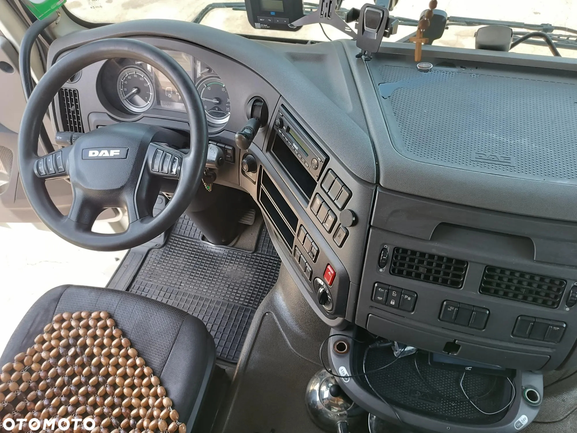 DAF FT 460 XF - 11
