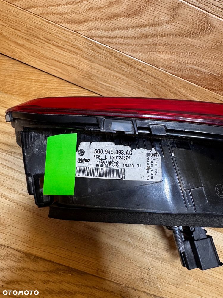 LAMPY TYLNE GOLF 7 KOMPLET - 9