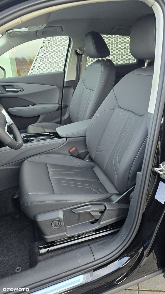 Audi Q3 Sportback - 8