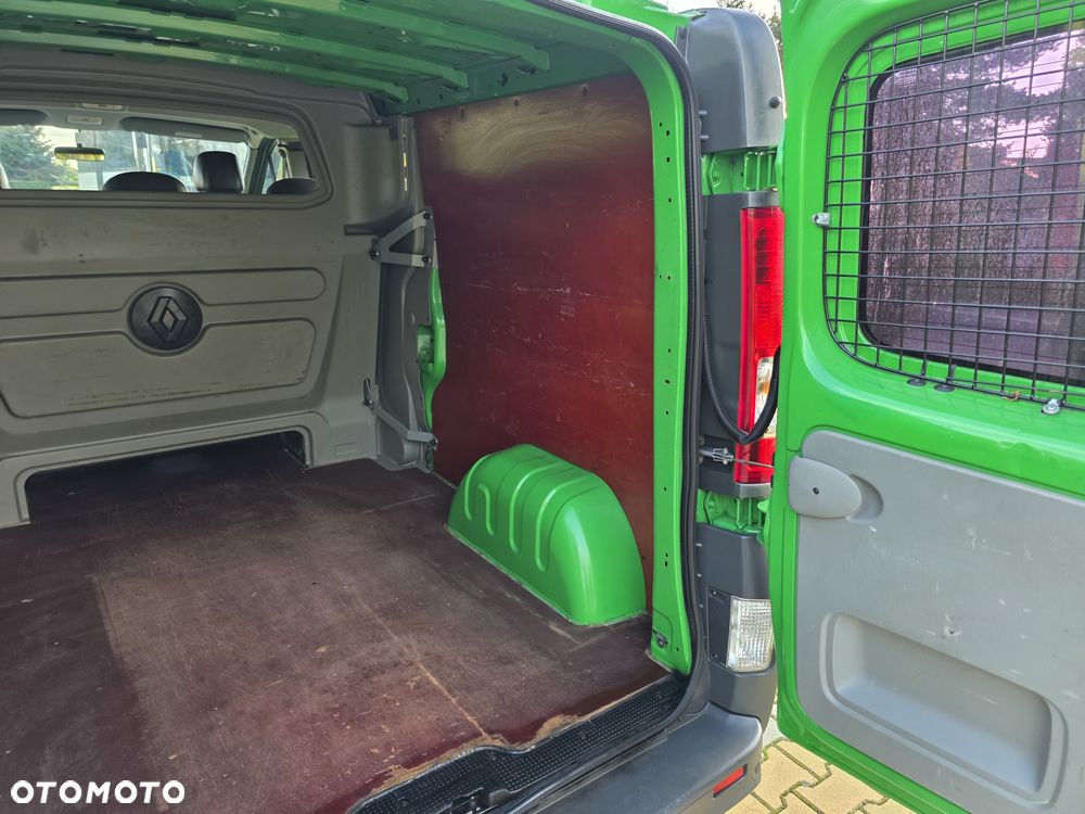 Renault Trafic - 13