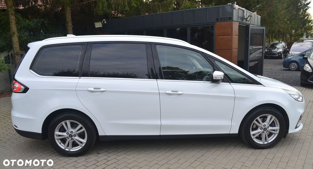 Ford Galaxy - 3