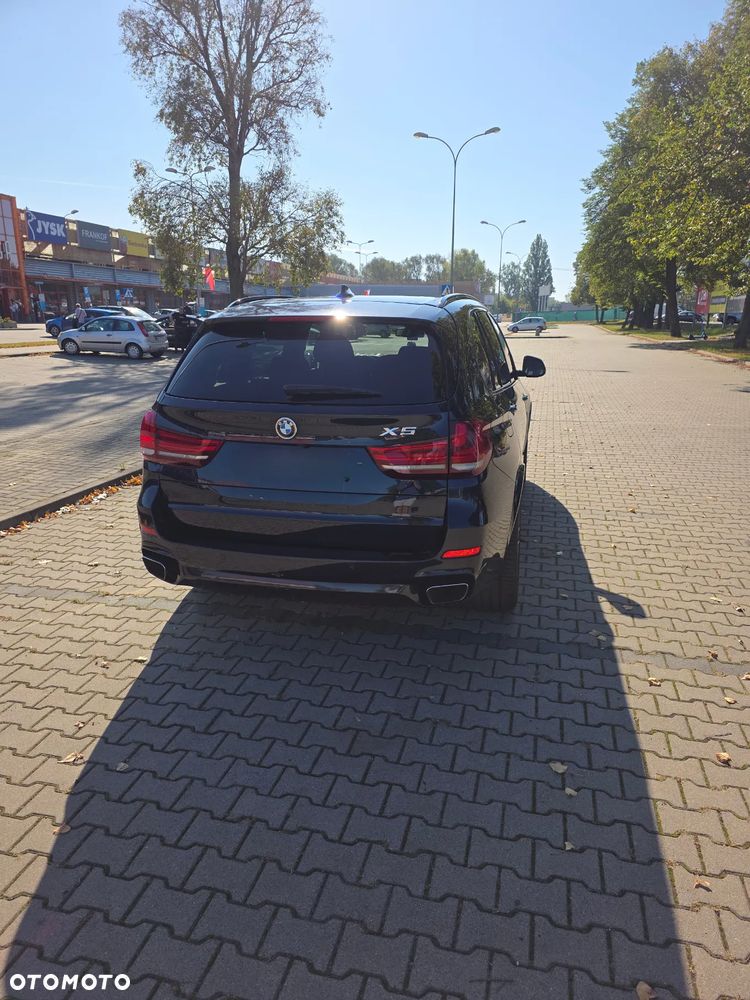 BMW X5 xDrive35i Sport-Aut - 2