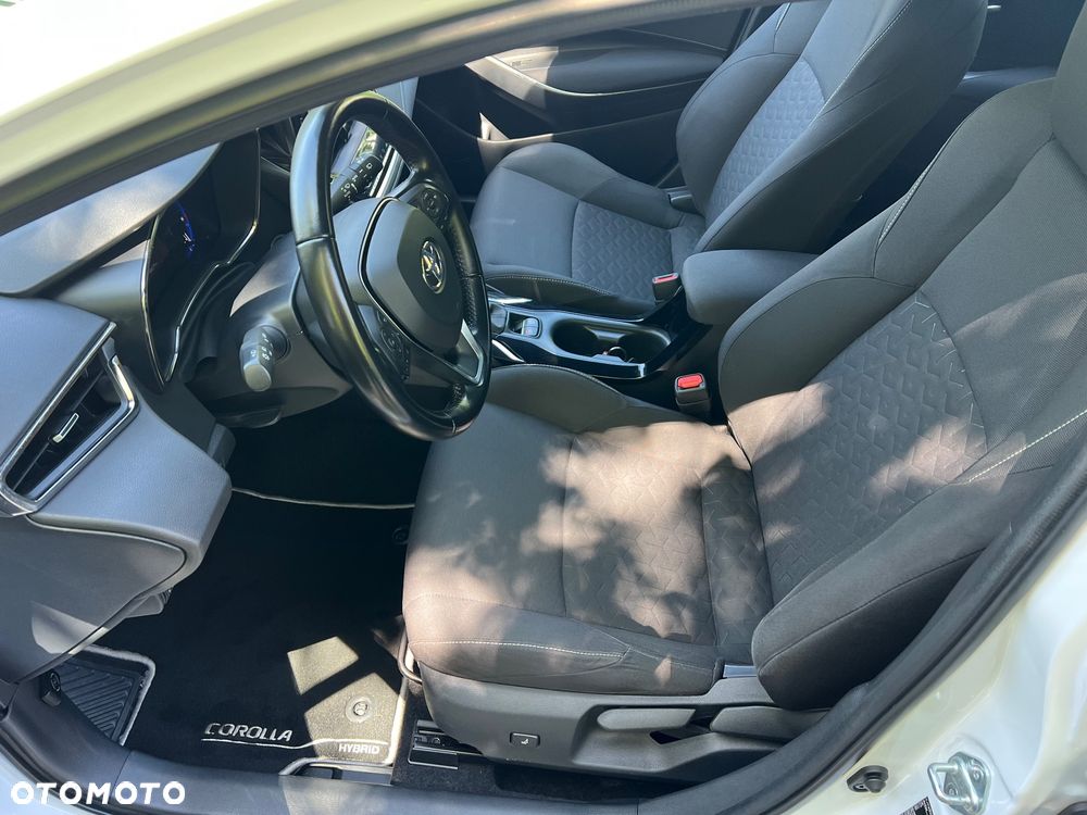 Toyota Corolla 1.8 Hybrid GPF Comfort - 18