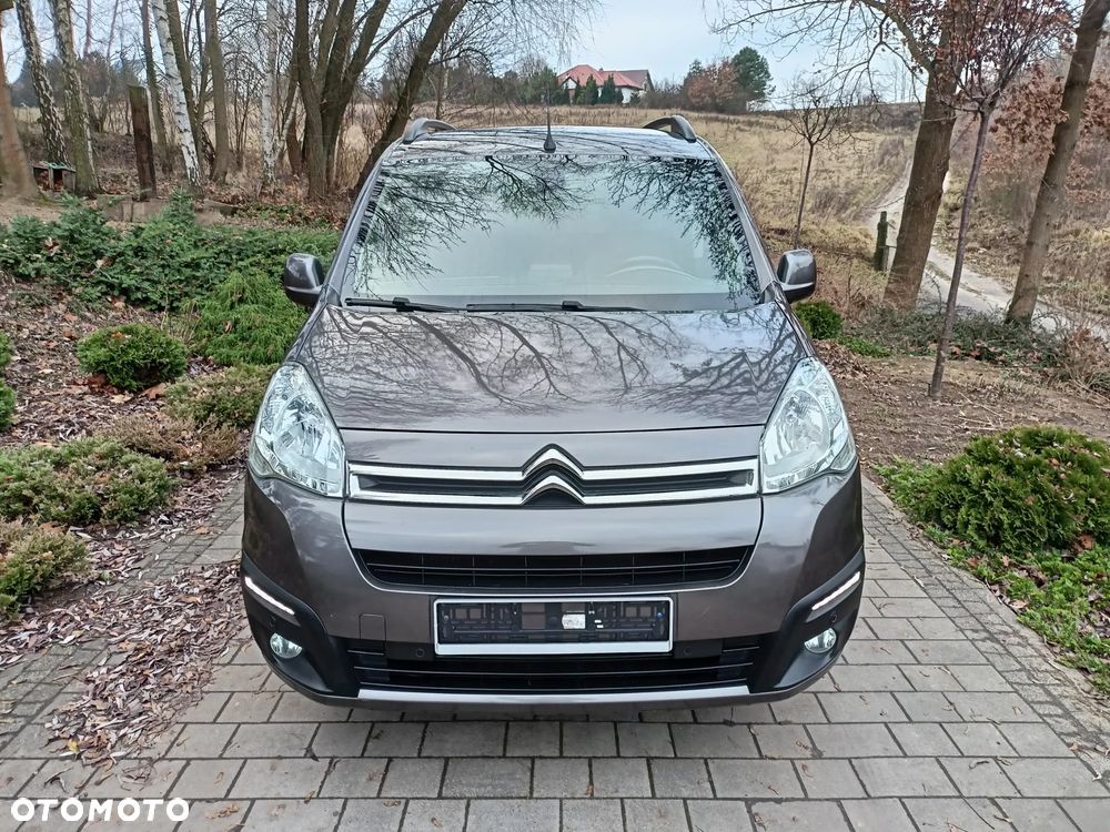 Citroën Berlingo Multispace PureTech 110 SHINE - 4
