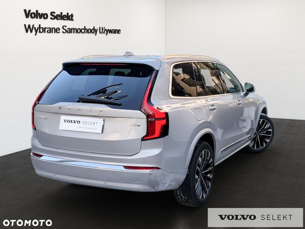 Volvo XC 90 - 9