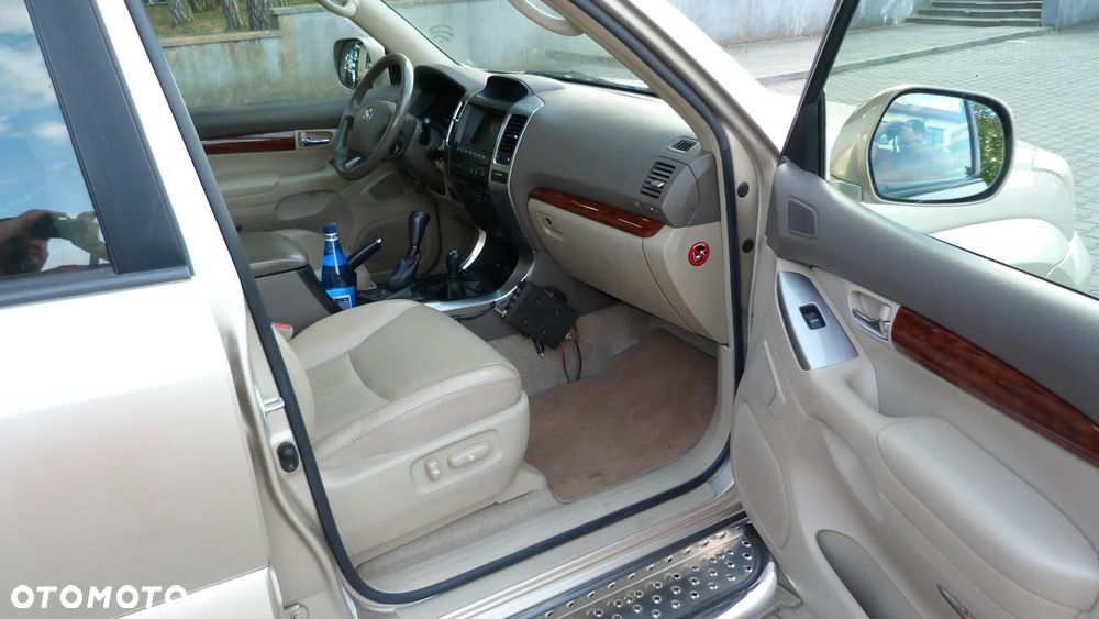 Toyota Land Cruiser 3.0 D Sol Platinium - 27