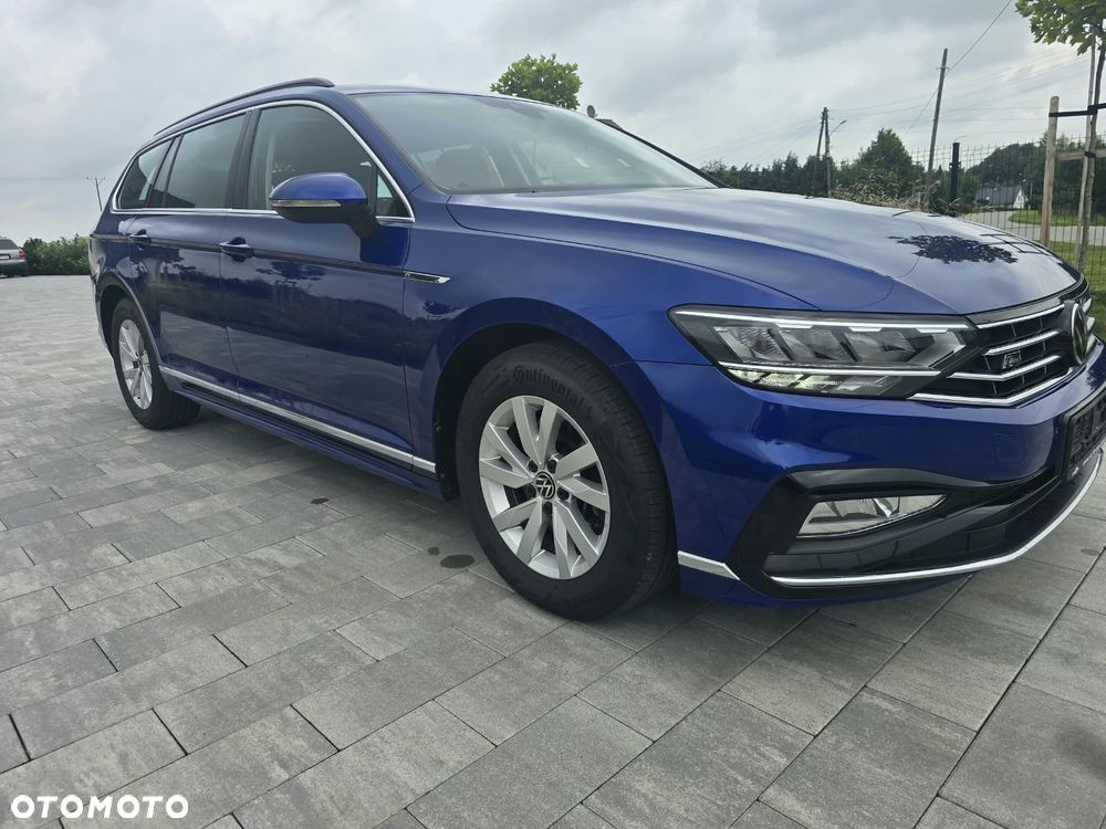 Volkswagen Passat 2.0 TDI SCR DSG Elegance - 1
