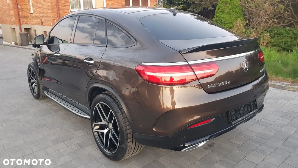 Mercedes-Benz GLE 350 d 4Matic 9G-TRONIC Exclusive - 9