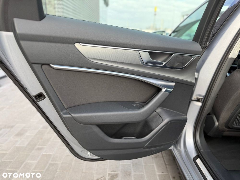 Audi A6 Avant - 9