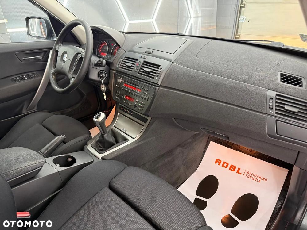 BMW X3 2.0d - 28