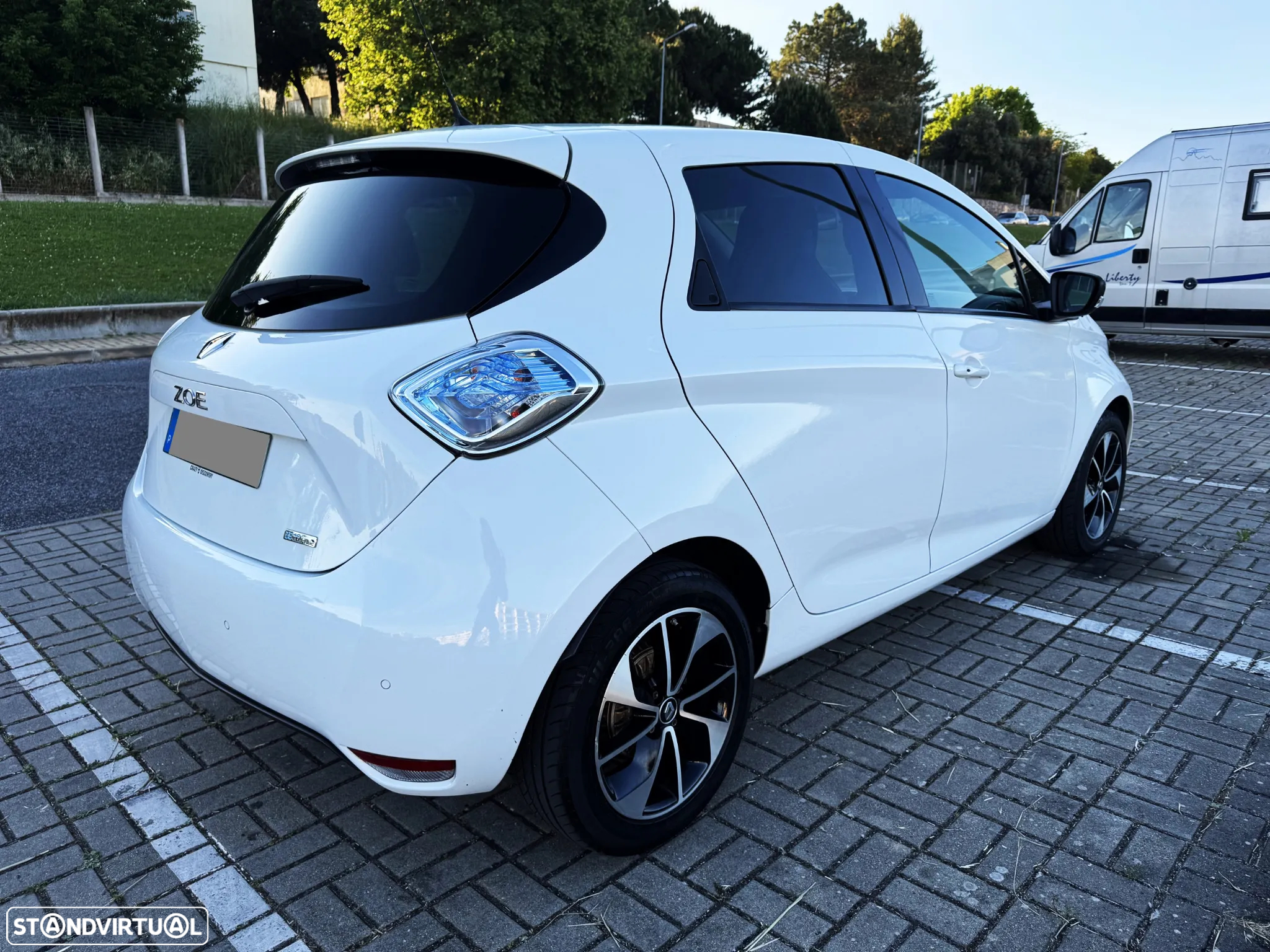 Renault Zoe (c/ Bateria) 41 kwh Intens - 17