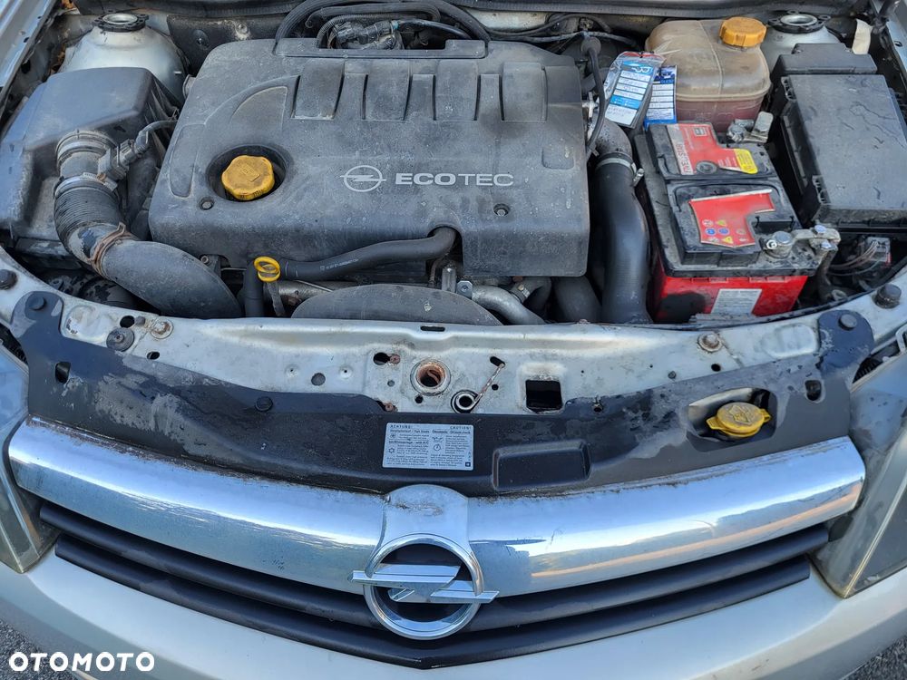 Opel Astra III GTC 1.9 CDTI Sport - 8
