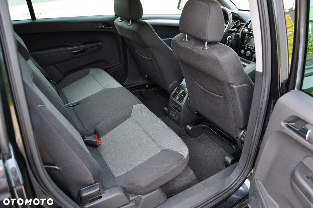 Opel Zafira 1.8 Cosmo - 29