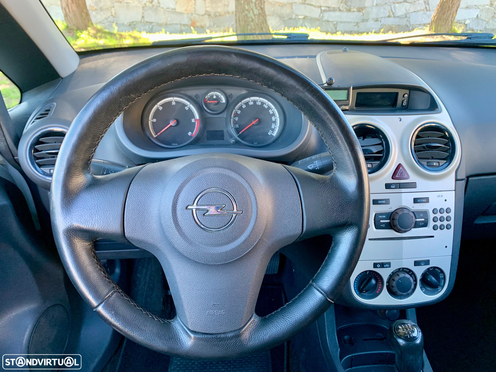 Opel Corsa 2 lugares - 16