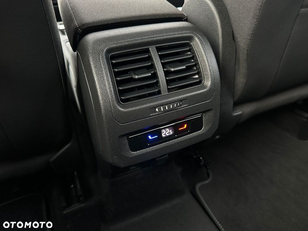 Volkswagen Touran 1.5 TSI EVO Highline DSG - 28