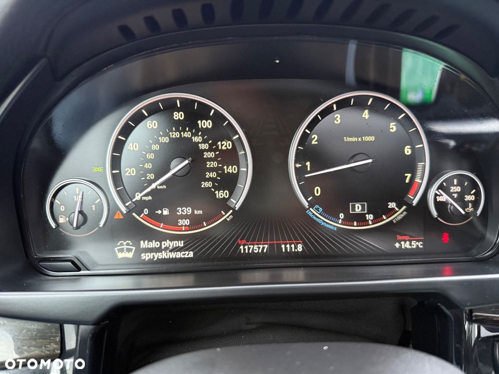 BMW X5 xDrive50i - 9