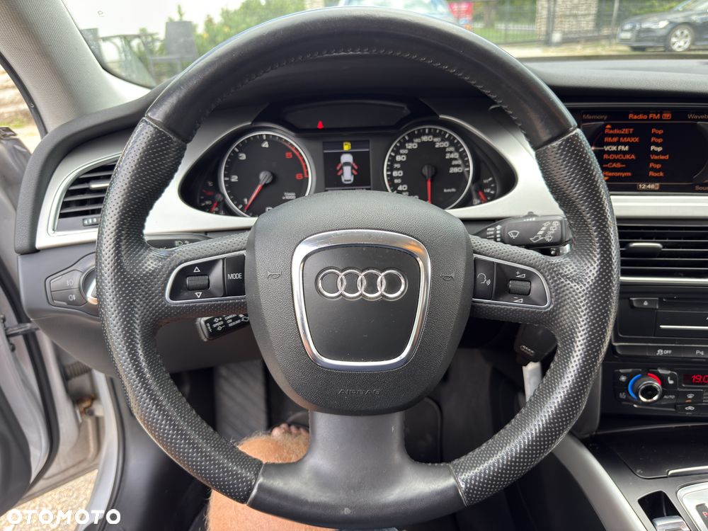 Audi A4 Avant 2.0 TDI DPF multitronic Ambiente - 30