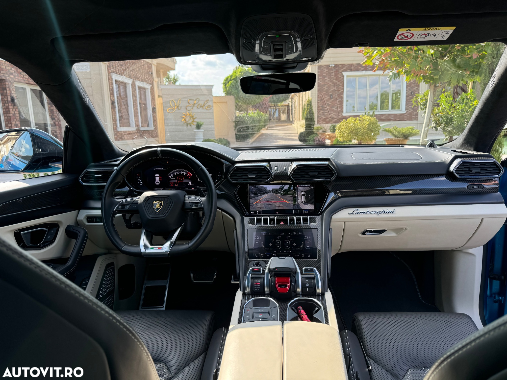 Lamborghini URUS Standard - 17