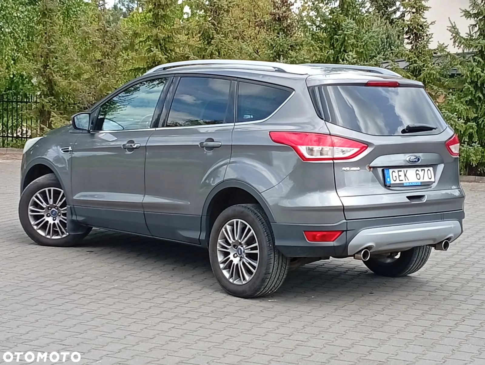 Ford Kuga - 16