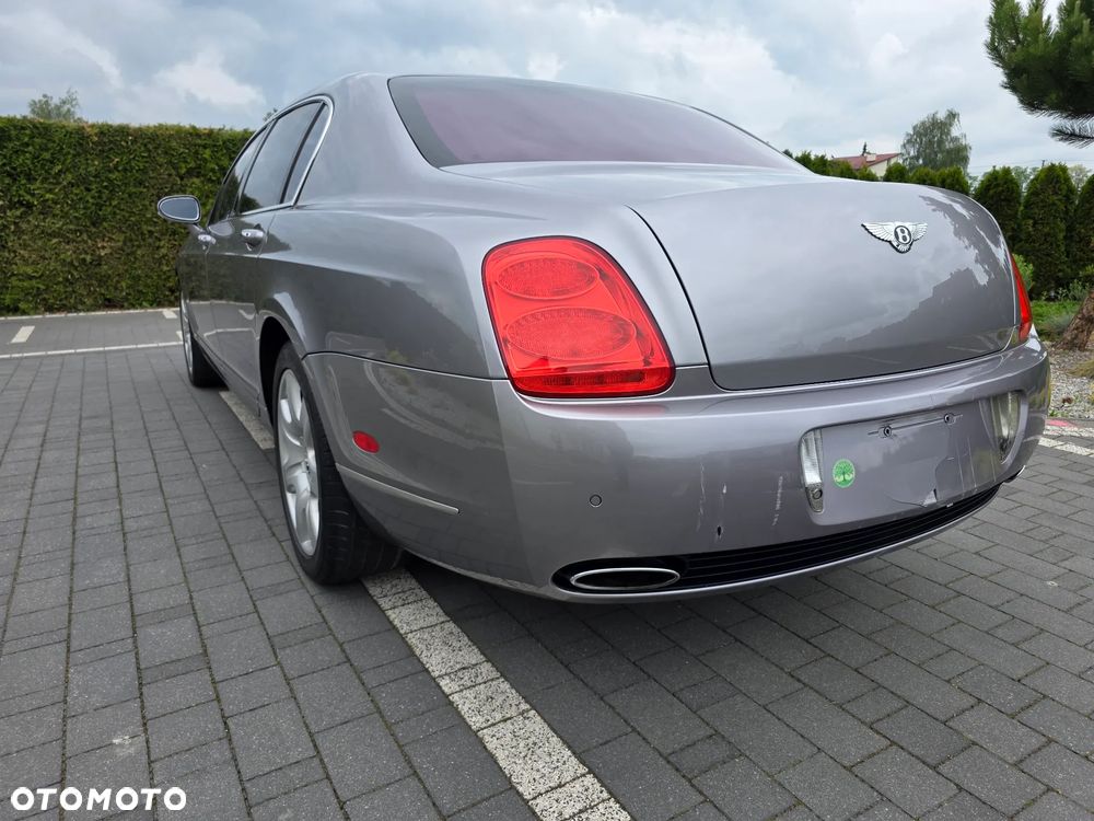 Bentley Flying Spur - 34